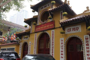 Giáo hội Phật giáo Việt Nam đang họp về trục vong ở chùa Ba Vàng