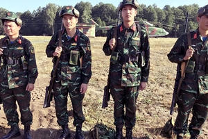 Đội tuyển Bắn tỉa lọt vào tốp giữa Đội tuyển Bắn tỉa lọt vào tốp giữa