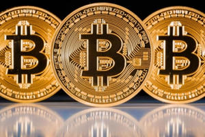 Bitcoin là gì và nó được hoạt động ra sao?