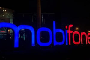 Tháng 7: Đổi sim 4G MobiFone dễ trúng Iphone X