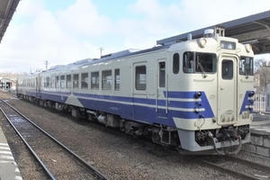 Cận cảnh những toa tàu "40 tuổi" ngành đường sắt đang xin nhập khẩu