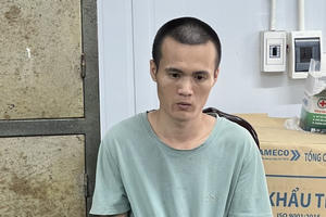 Bắt khẩn cấp chú họ dùng dao sát hại bé 6 tuổi ở Bắc Ninh Bắt khẩn cấp chú họ dùng dao sát hại bé 6 tuổi ở Bắc Ninh