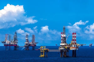 Giá dầu lao dốc, đối mặt tình huống chưa từng có