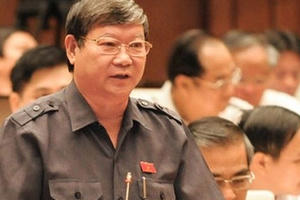 'Nhiều nơi cử cán bộ sắp nghỉ hưu đi nước ngoài như một sự ban ơn'