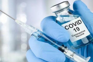 Cuộc chơi lợi ích với vaccine