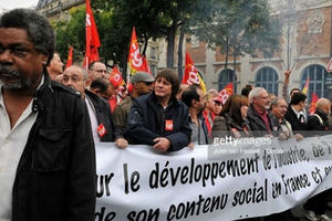 Pháp cải cách thị trường lao động theo hướng nào?