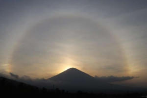 Những hiện tượng thời tiết lạ lùng nhất và nơi có thể chiêm ngưỡng