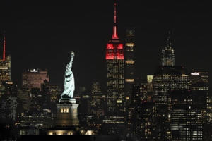 Thế giới chào đón đón xuân Canh Tý, từ Việt Nam, Trung Quốc đến Mỹ