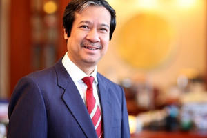 Phó Giáo sư Nguyễn Kim Sơn giữ chức Bộ trưởng Bộ Giáo dục và Đào tạo