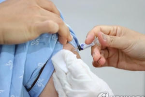 Chiến dịch tiêm ngừa Covid-19 lớn nhất trong lịch sử đang diễn ra