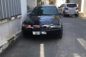 Tin kinh tế 6AM: Xe cũ giá 200 triệu đồng ồ ạt "bung hàng"; Vàng treo cao do lo ngại kinh tế suy giảm Tin kinh tế 6AM: Xe cũ giá 200 triệu đồng ồ ạt "bung hàng"; Vàng treo cao do lo ngại kinh tế suy giảm