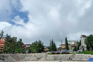 Sa Pa: Nhà hàng, khách sạn đìu hiu, thi nhau giảm giá vẫn "ế chỏng chơ"