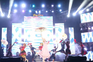 Đà Nẵng rực rỡ trong đêm nhạc chào đón giao thừa Tết Canh Tý 2020