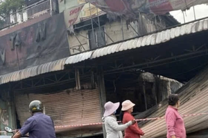 Đồng Nai: Điều tra nguyên nhân vụ cháy hai cửa hàng ở huyện Long Thành