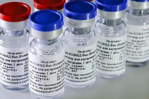 Bộ Y tế thông báo về việc đặt mua vắc xin ngừa Covid-19 của Nga và Anh