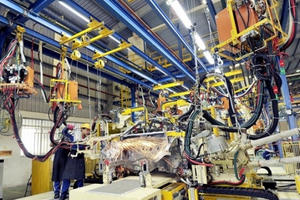 Nửa năm, ngành công nghiệp tăng thêm 2,7%