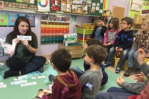 Tiêu chuẩn khắt khe đối với giáo viên mầm non ở nước phát triển