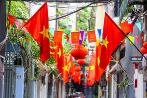 Chế Tiêu ngữ, xúc phạm Quốc kỳ tưởng chuyện đùa... hóa hình sự! Chế Tiêu ngữ, xúc phạm Quốc kỳ tưởng chuyện đùa... hóa hình sự!