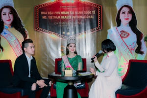 Dàn sao Việt đến chúc mừng Hoa hậu Phu nhân Quốc tế Mỹ Liên