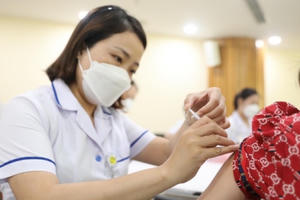 Cảnh báo số ca COVID-19 tăng trở lại