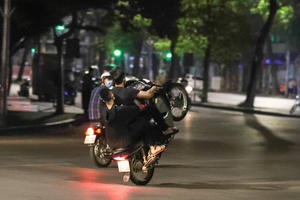 Sẽ bị tịch thu phương tiện, kể cả ô tô nếu đua xe trái phép