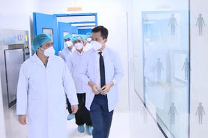 Video: Phát động, triển khai Chiến dịch tiêm chủng vắc xin phòng COVID-19 toàn quốc