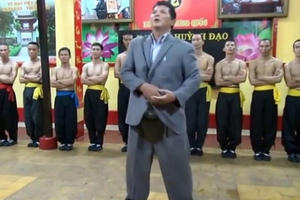 Nhiều chưởng môn muốn Huỳnh Tuấn Kiệt ra mặt “tiếp đón” Flores