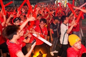 Sôi động cùng CĐV tại TP.Hồ Chí Minh trong đêm cổ vũ chung kết Champions League