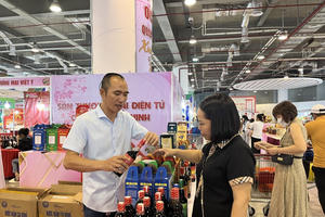 Hàng trăm gian hàng tham gia Hội chợ OCOP Quảng Ninh - Thu Đông 2024