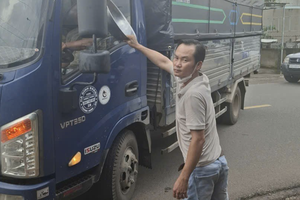 Đồng Nai: Khống chế nhóm thanh niên say xỉn dùng hung khí, lái ô tô tải gây rối Đồng Nai: Khống chế nhóm thanh niên say xỉn dùng hung khí, lái ô tô tải gây rối