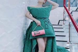 Trào lưu "lấy gối làm váy" đang gây bão mạng xã hội xuất phát từ đâu?