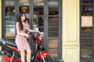 Xe máy điện VinFast –  “trang sức” mới thể hiện cá tính của giới trẻ