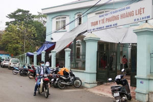 Cảnh vắng vẻ "bất thường" ở nơi F0 từng rồng rắn xếp hàng xin giấy xác nhận