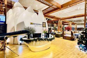 Độc đáo cây thông bằng đó tre tại sân bay Nội Bài chào đón giáng sinh 2023