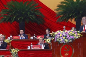 Danh sách Trung ương khóa XIII không có tên ông Triệu Tài Vinh, Phùng Xuân Nhạ