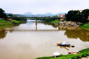 Lạng Sơn: Thi thể bé gái 4 tuổi mất tích được tìm thấy dưới sông