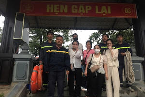 Lực lượng Cảnh sát PCCC&CNCH kịp thời cứu nạn, khắc phục hậu quả do giông lốc tại Hà Nội