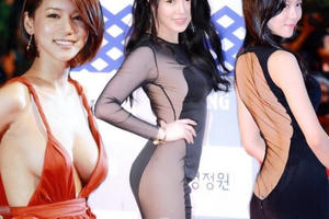 8 bộ váy hở sốc nhất trong các lễ trao giải của mỹ nhân Hàn