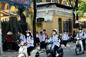 Tăng cường bảo đảm trật tự, an toàn giao thông cho lứa tuổi học sinh