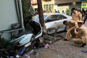 Xác định chủ phương tiện trong vụ xe Camry "điên" đâm chết 3 người