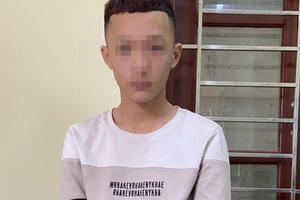 Thiếu niên làm nữ sinh lớp 7 tự sinh con ở Bắc Giang, đối diện với án phạt nào?