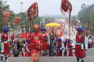 Đặc sắc Lễ rước kiệu tri ân công đức Vua Hùng