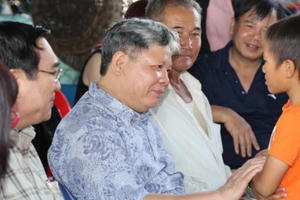 Một ngày đầy ý nghĩa của Bộ trưởng Hà Hùng Cường tại  Chong Kneas