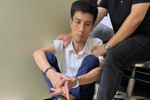 Kinh doanh phá sản, Giám đốc doanh nghiệp mua bán ma túy để kiếm lời