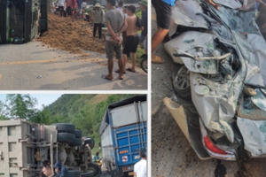 Hoà Bình: Xe con biến dạng sau va chạm với xe tải chở đất, 3 người tử vong