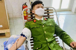 Thanh Hoá: Chiến sỹ Cảnh sát PCCC kịp thời hiến máu, cứu sống bé sơ sinh 7 ngày tuổi