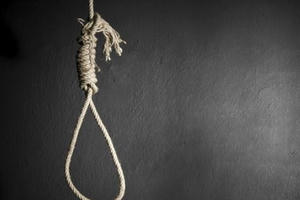 Nghệ An: Bàng hoàng phát hiện 2 bố con tử vong trong tư thế treo cổ