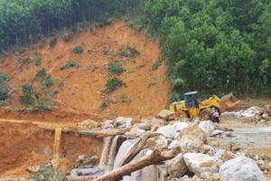 Xác định hai nguyên nhân cơ bản gây sạt lở đất Xác định hai nguyên nhân cơ bản gây sạt lở đất