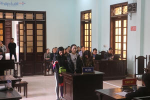 45 tháng tù treo cho các bị cáo đánh ghen lột đồ nữ chủ tiệm spa