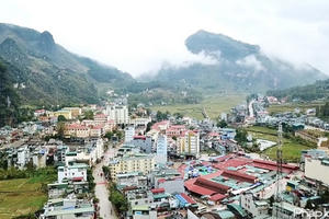 Bài 2 - Liên tiếp phát hiện các trường hợp vi phạm trật tự xây dựng tại Đồng Văn